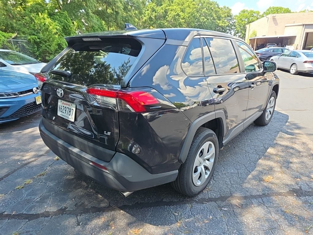 Thumbnail: 2025 Toyota RAV4 - 9