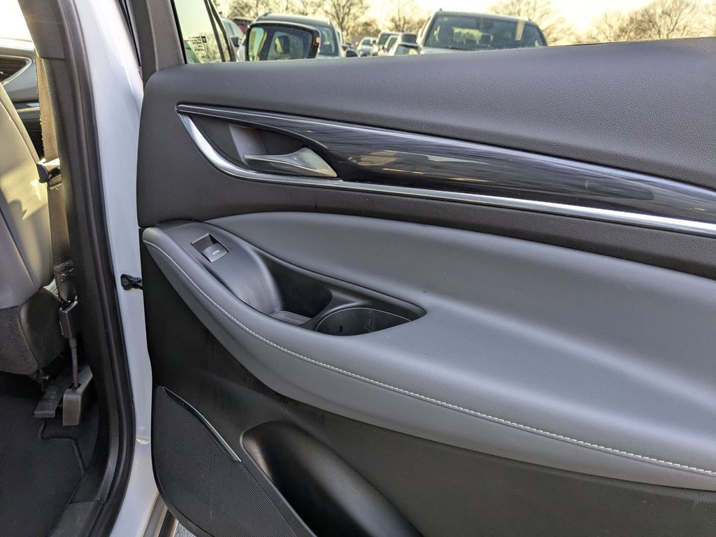 Thumbnail: 2024 Buick Enclave - 32