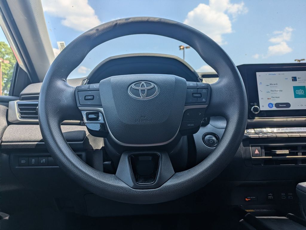 Thumbnail: 2025 Toyota Camry - 22
