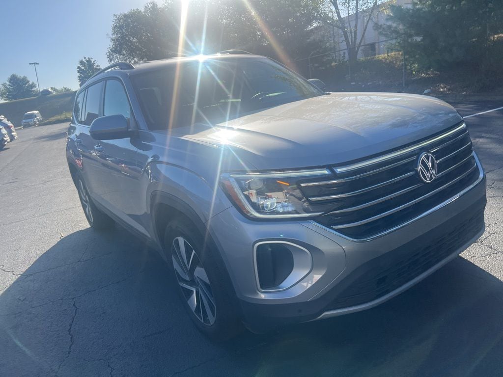 Thumbnail: 2025 Volkswagen Atlas - 3