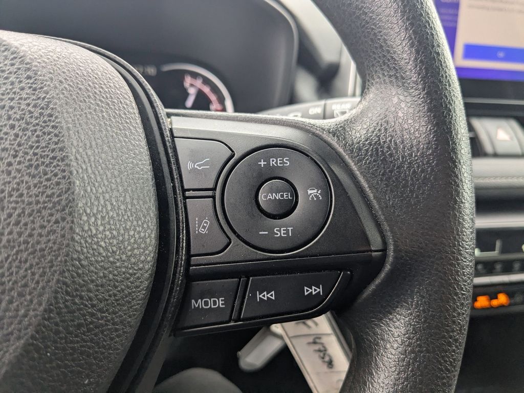 Thumbnail: 2024 Toyota RAV4 - 19