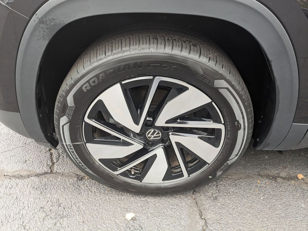 Thumbnail: 2025 Volkswagen Atlas - 33