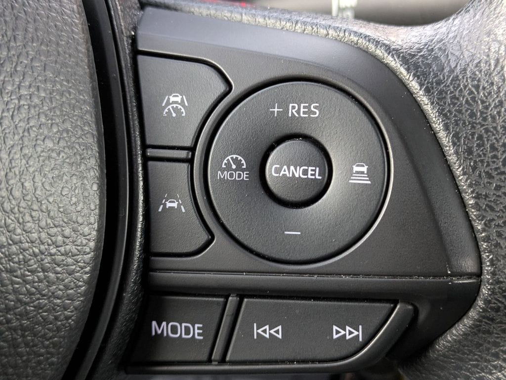 Thumbnail: 2025 Toyota Corolla - 18