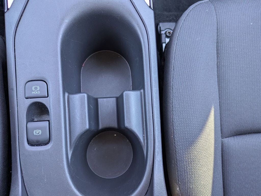 Thumbnail: 2025 Toyota Corolla - 20