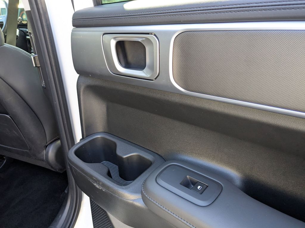 Thumbnail: 2025 Hyundai Santa Fe - 30