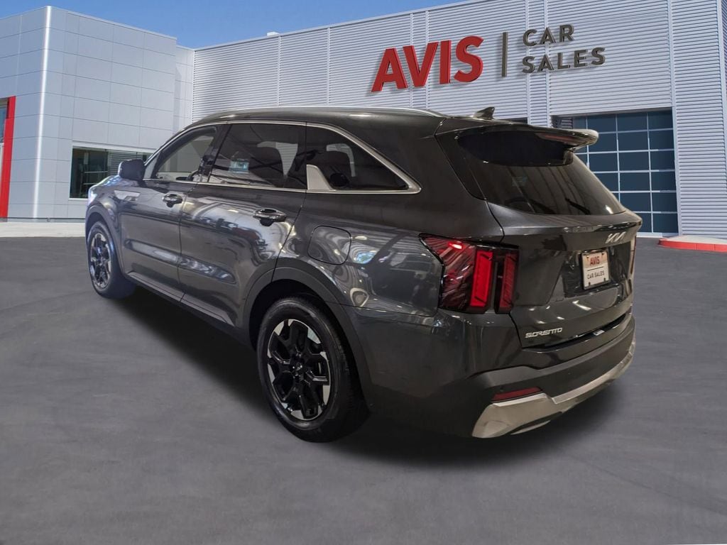Thumbnail: 2024 Kia Sorento - 9