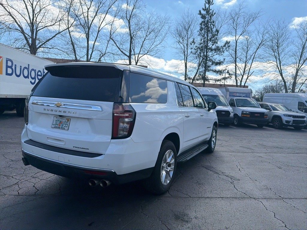 Thumbnail: 2023 Chevrolet Suburban - 5