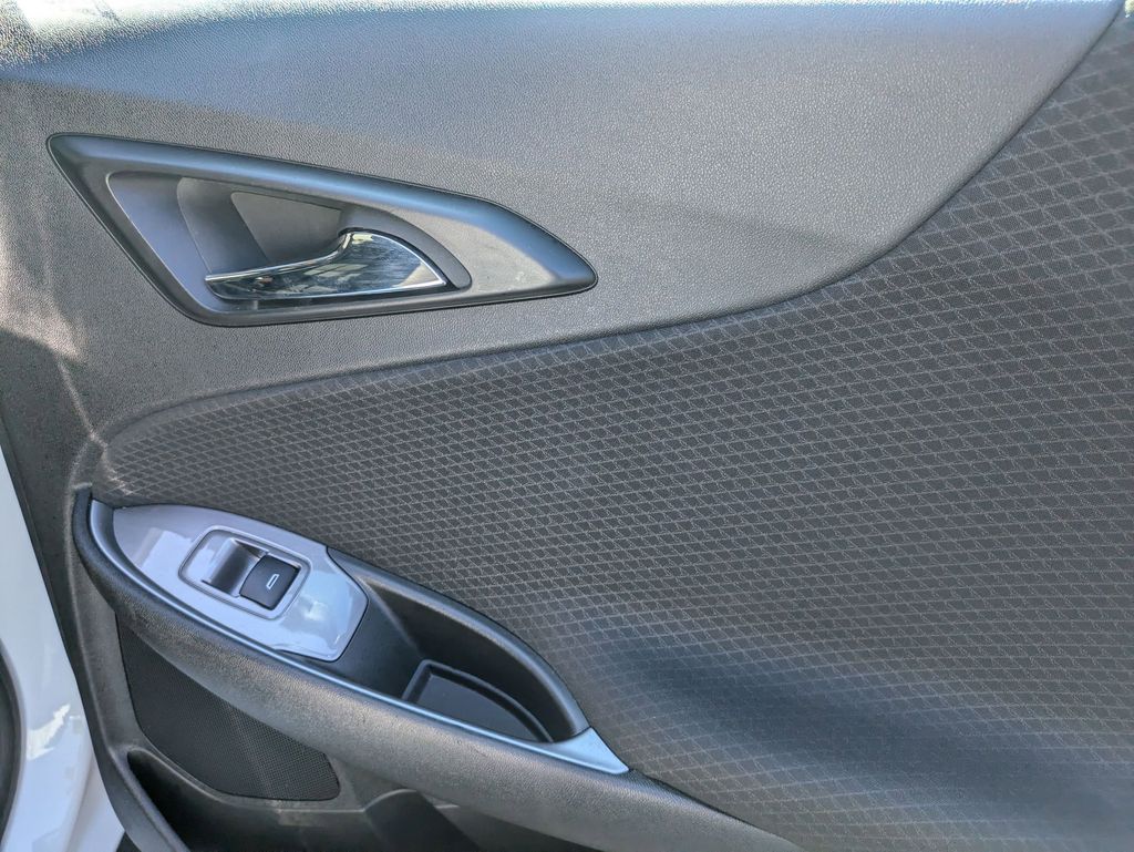 Thumbnail: 2024 Chevrolet Malibu - 29