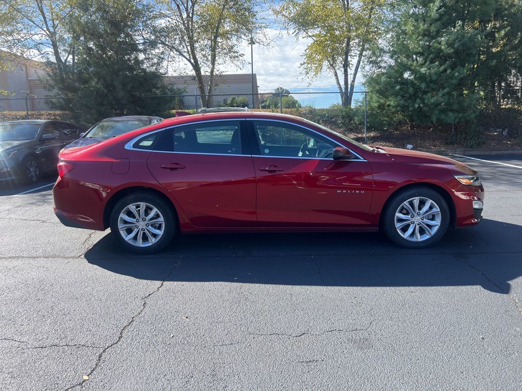 Thumbnail: 2024 Chevrolet Malibu - 8