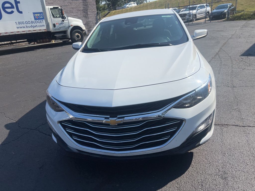 Thumbnail: 2024 Chevrolet Malibu - 2