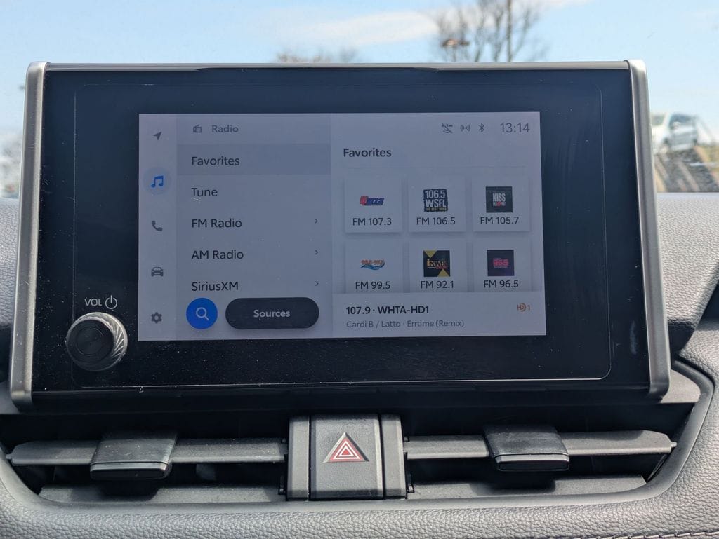 Thumbnail: 2025 Toyota RAV4 - 20