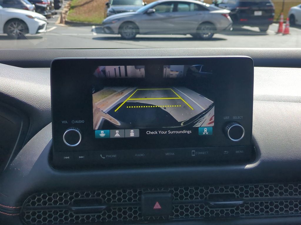 Thumbnail: 2025 Honda HR-V - 17