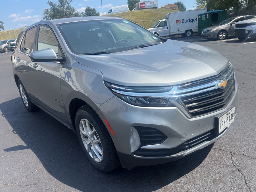 Thumbnail: 2024 Chevrolet Equinox - 3