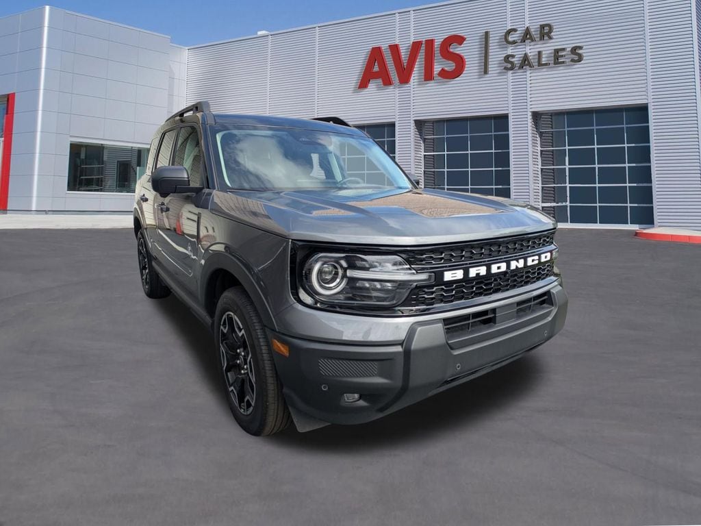 Thumbnail: 2025 Ford Bronco Sport - 3