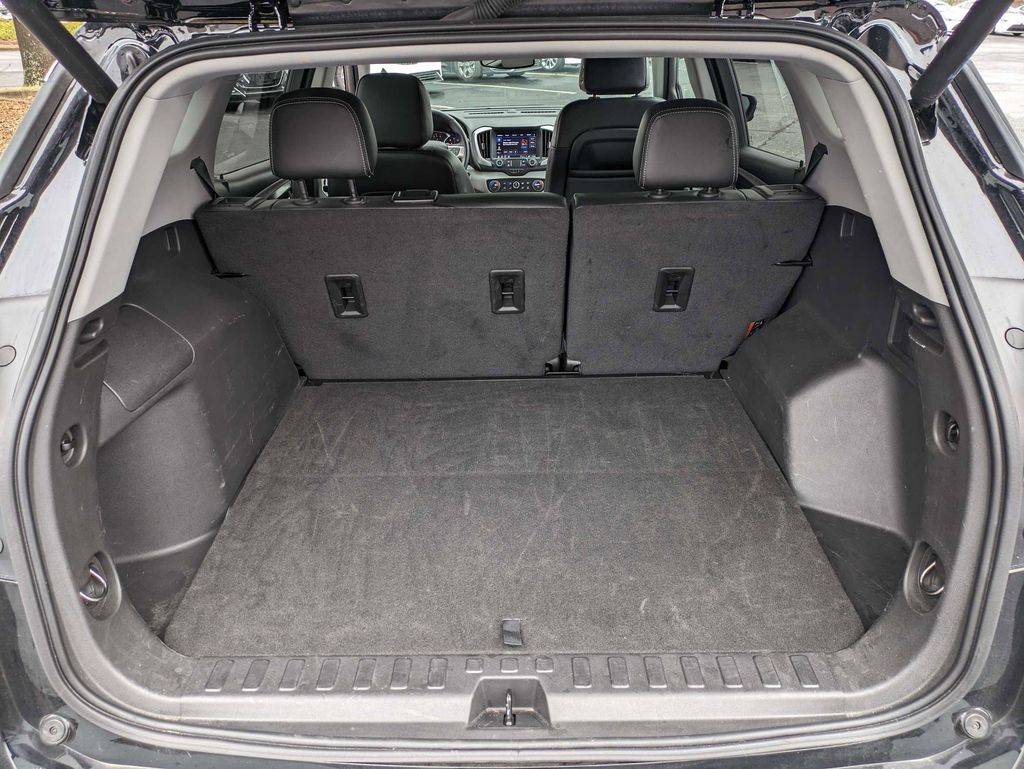 Thumbnail: 2023 GMC Terrain - 25