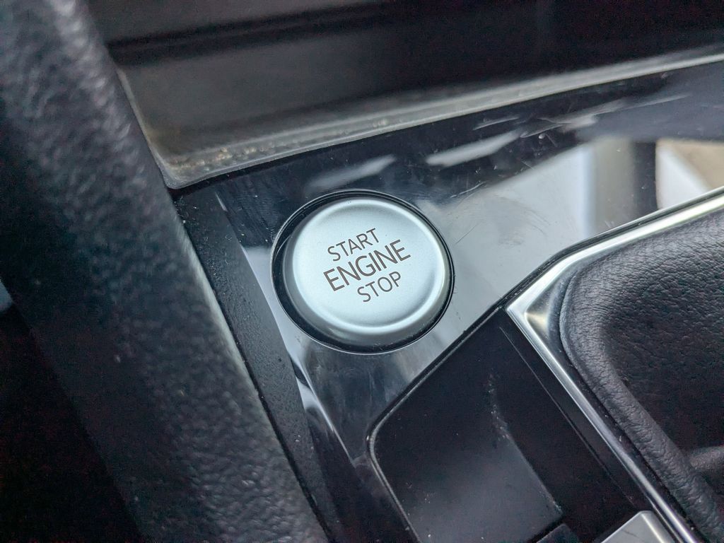 Thumbnail: 2024 Volkswagen Taos - 22