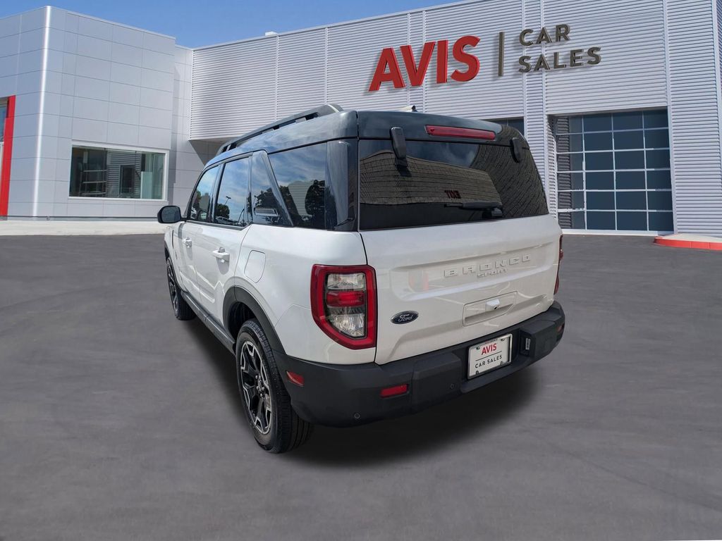 Thumbnail: 2025 Ford Bronco Sport - 9