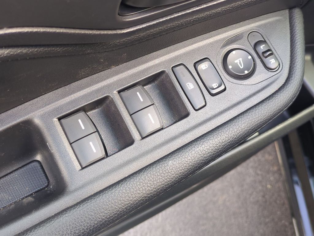 Thumbnail: 2025 Honda Odyssey - 13