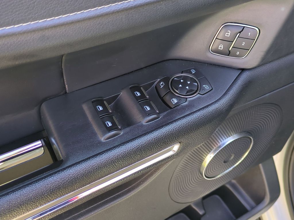 Thumbnail: 2024 Ford Expedition MAX - 13