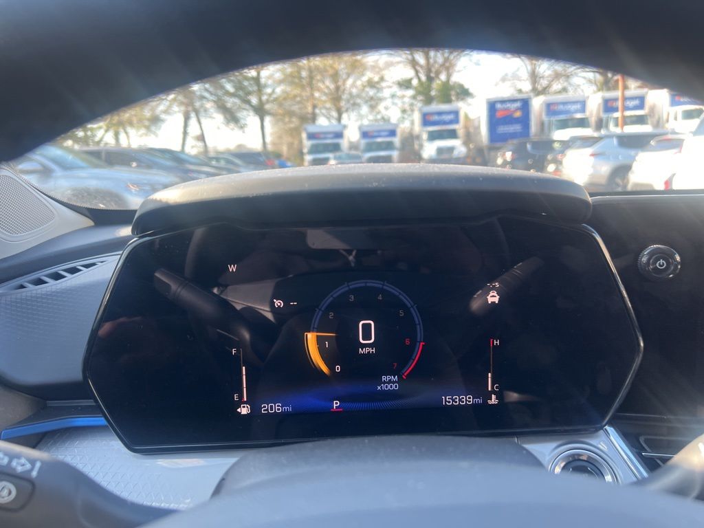 Thumbnail: 2025 Chevrolet Trax - 8