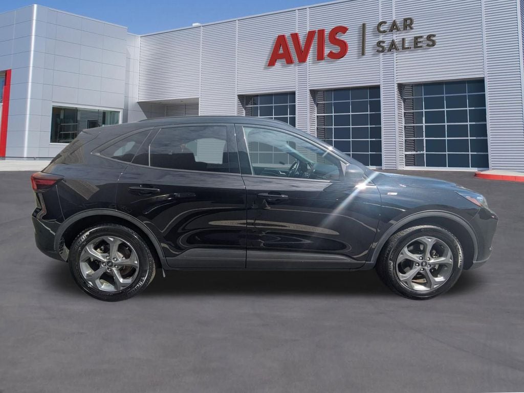 Thumbnail: 2025 Ford Escape - 5