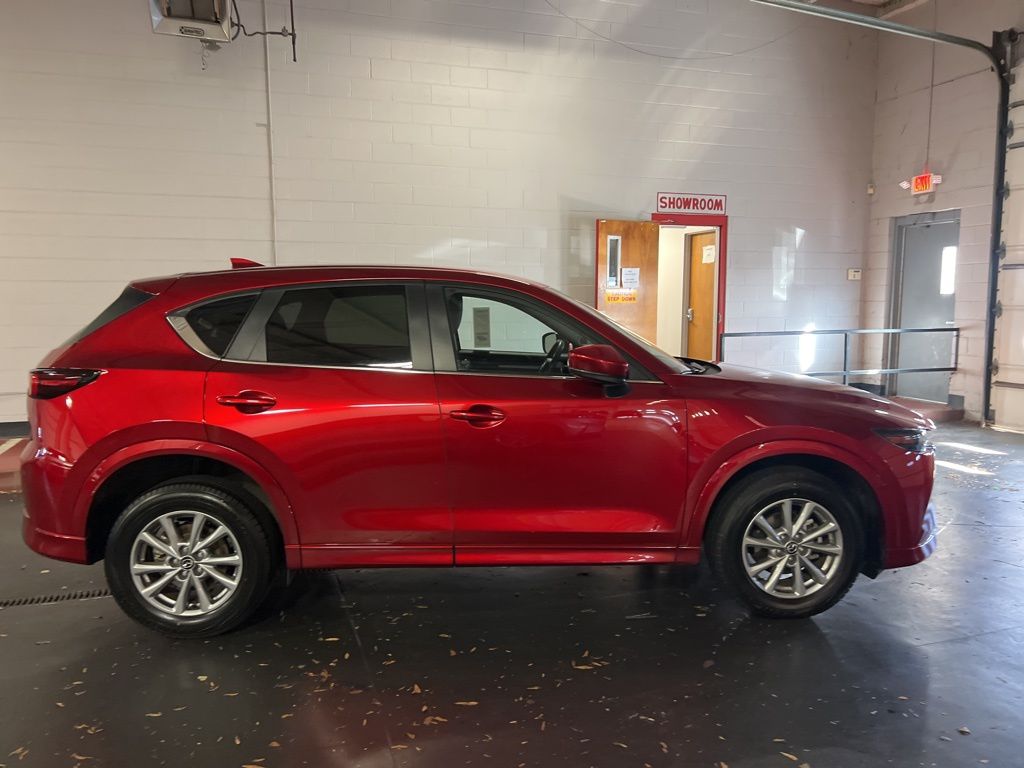 Thumbnail: 2025 Mazda CX-5 - 4