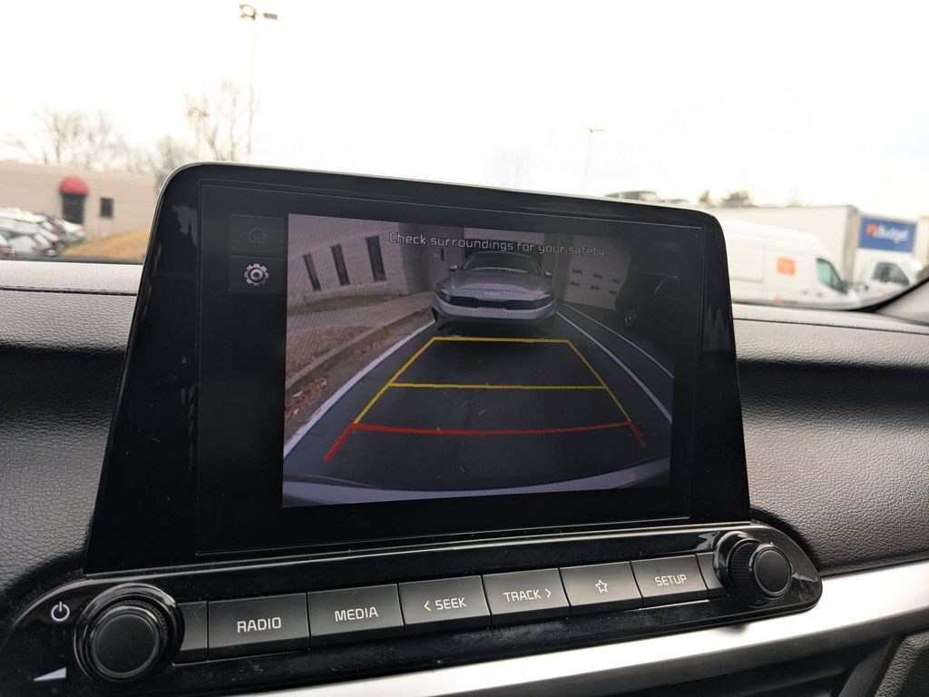 Thumbnail: 2024 Kia Forte - 17