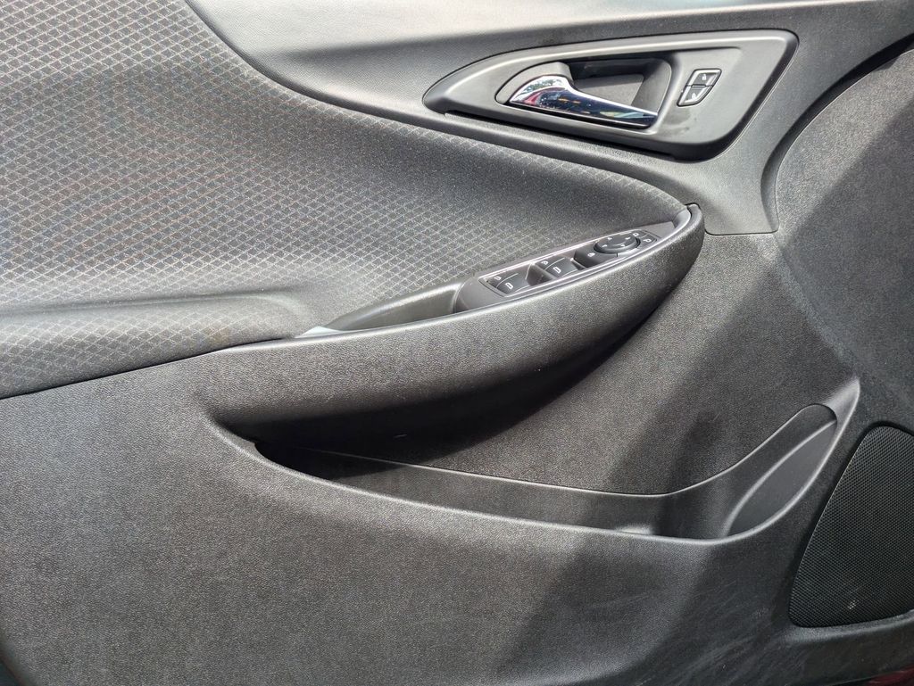 Thumbnail: 2024 Chevrolet Malibu - 11