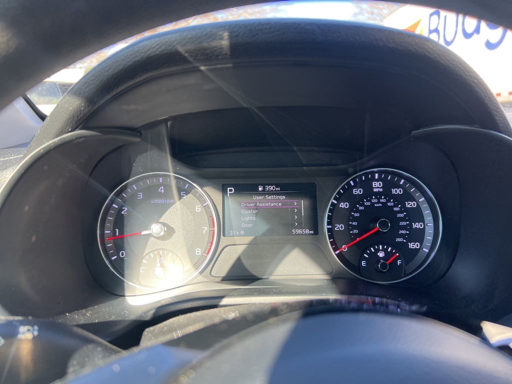 Thumbnail: 2024 Kia Forte - 8