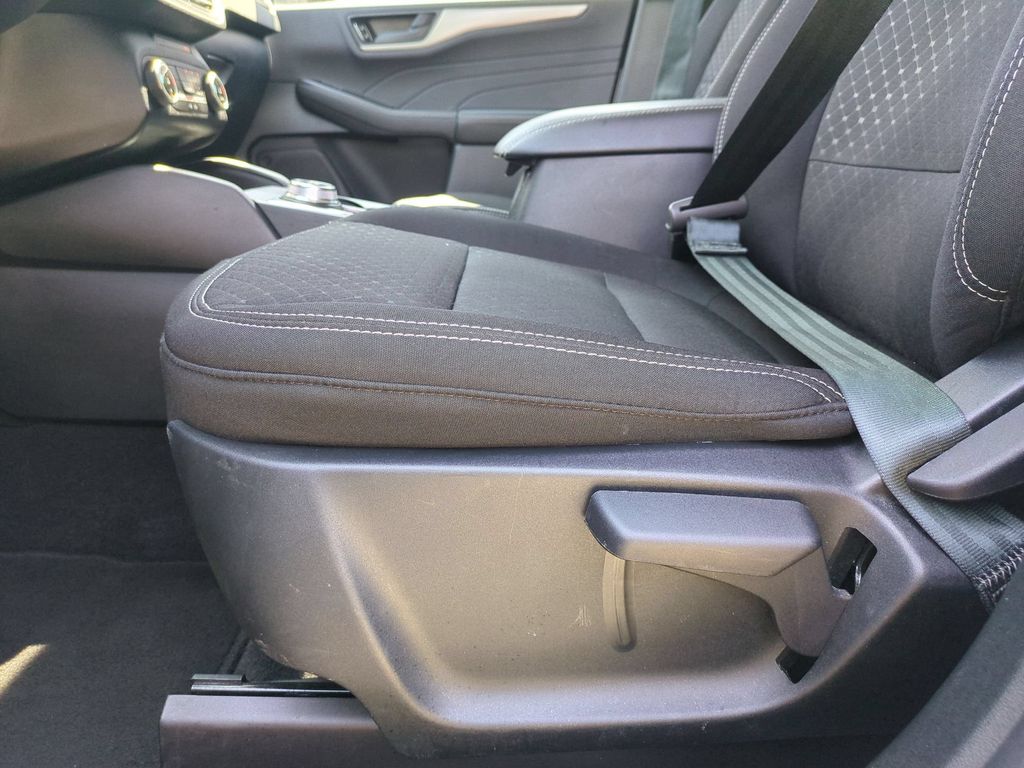 2025 Ford Escape Active - Photo 14