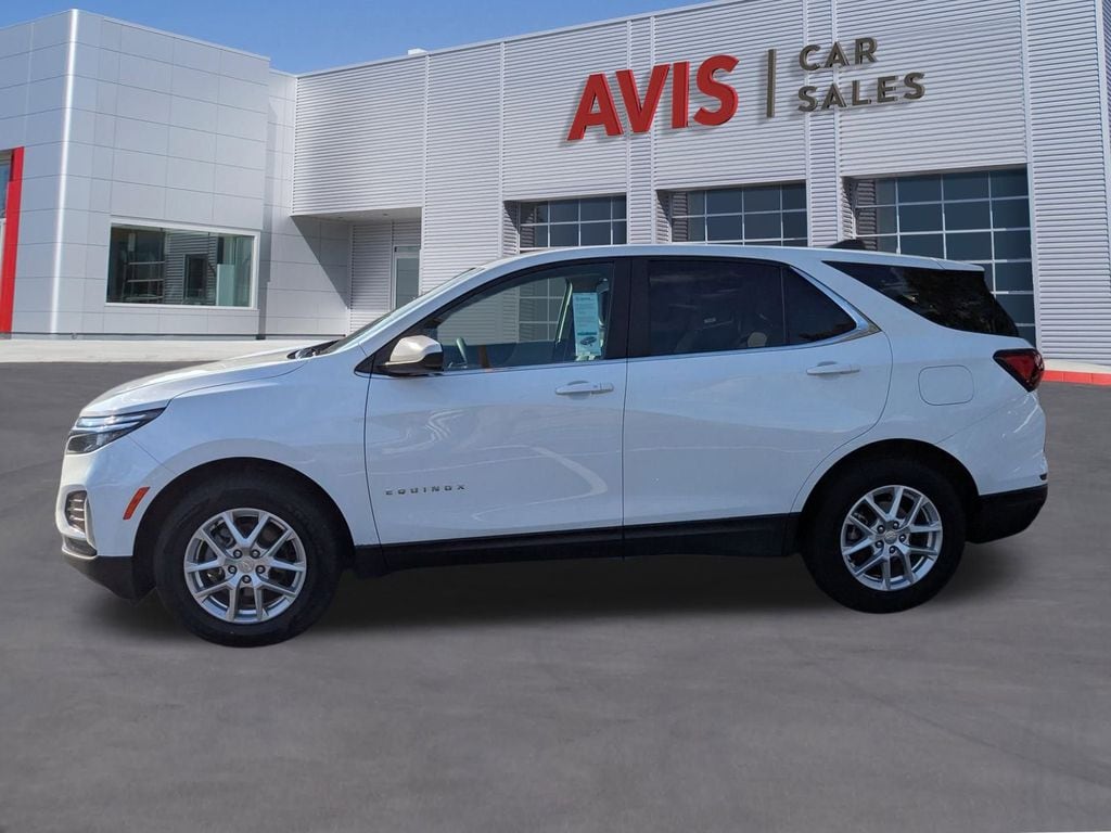 Thumbnail: 2023 Chevrolet Equinox - 10