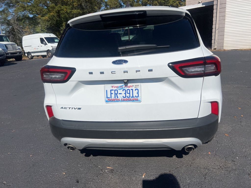 Thumbnail: 2025 Ford Escape - 10