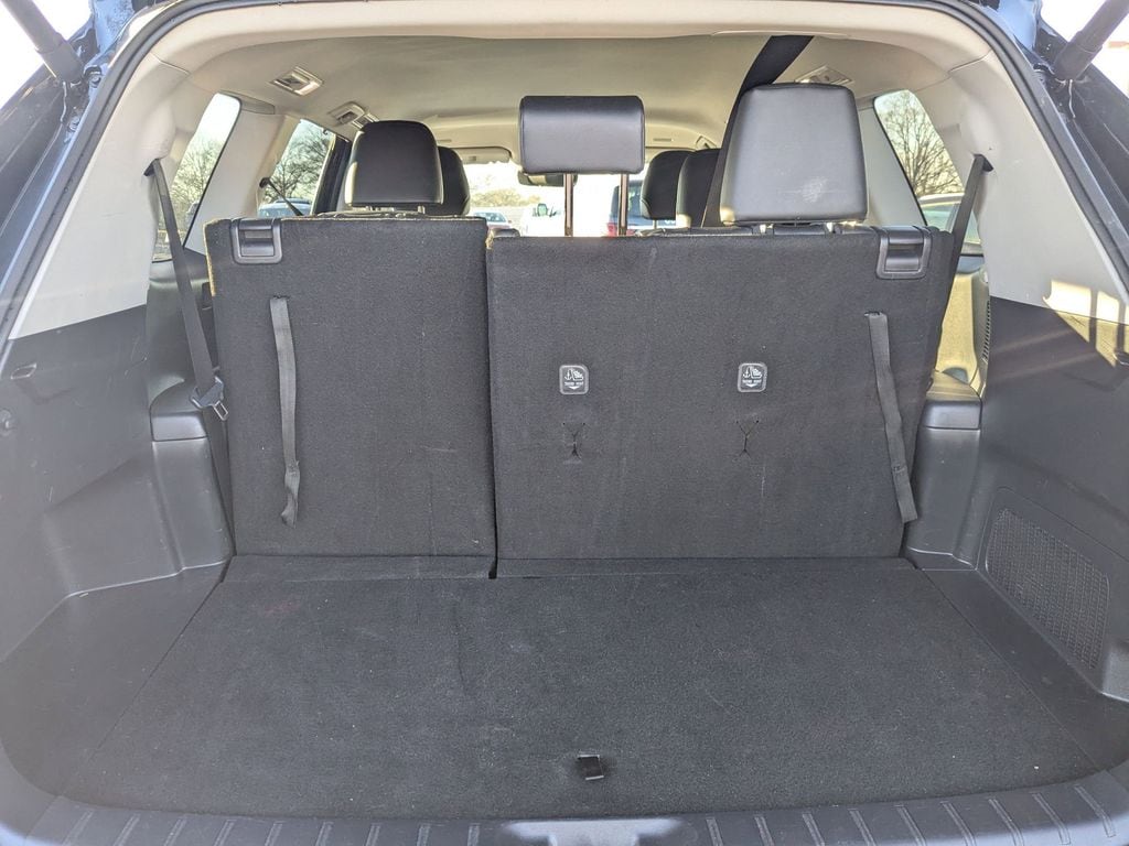 Thumbnail: 2025 Toyota Grand Highlander - 30