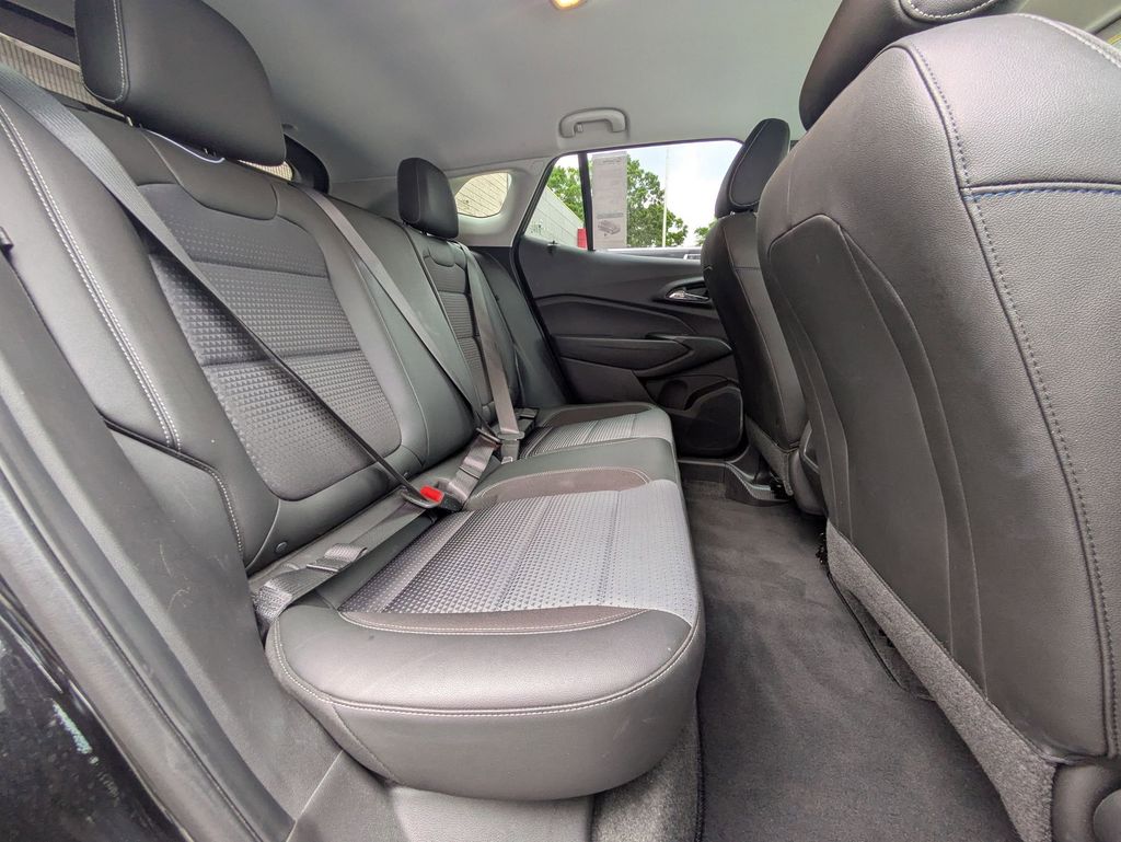 Thumbnail: 2025 Chevrolet Trax - 27