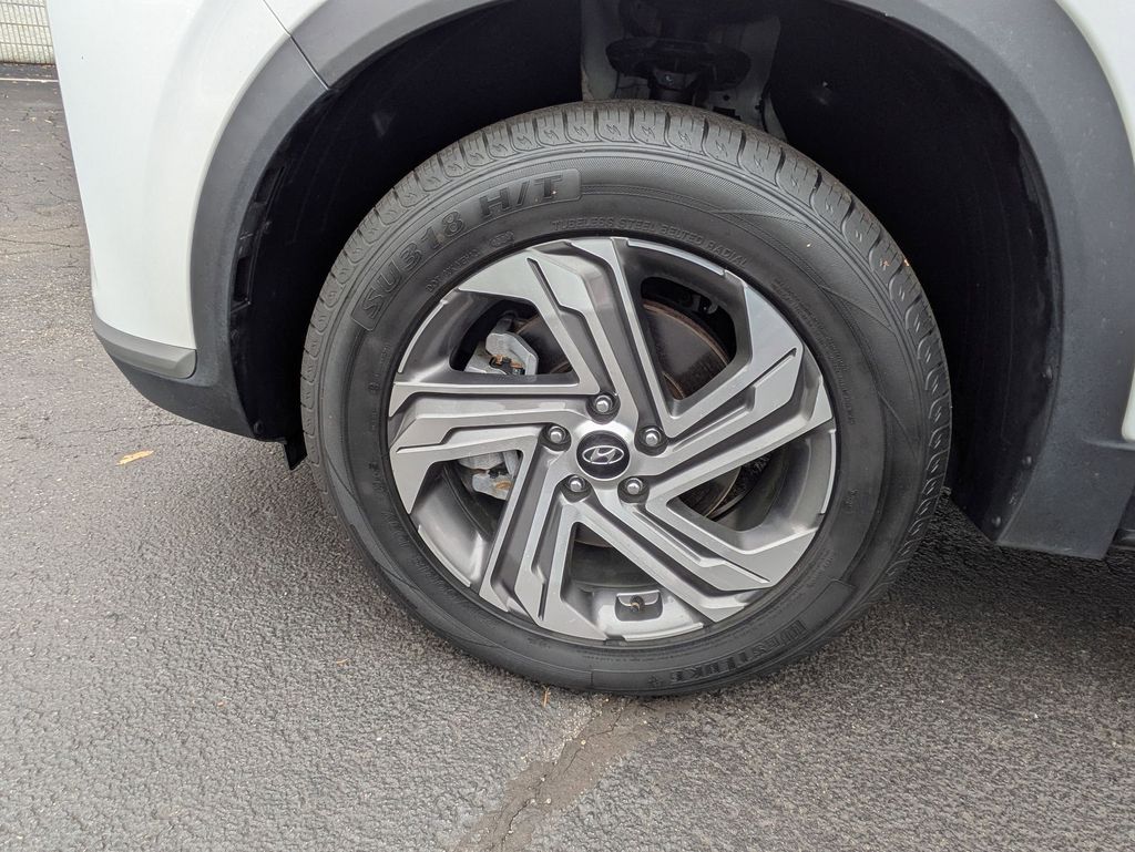 Thumbnail: 2023 Hyundai Santa Fe - 32