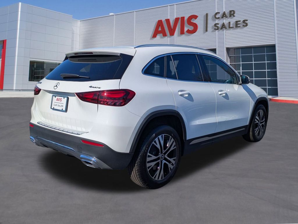 Thumbnail: 2025 Mercedes-Benz GLA - 6