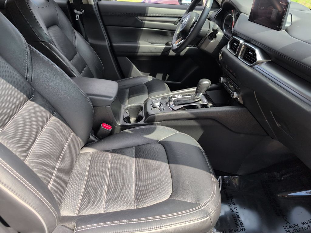 2025 Mazda CX-5 S Preferred package - Photo 30