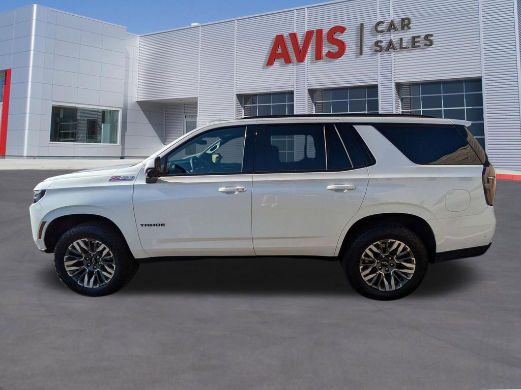 Thumbnail: 2025 Chevrolet Tahoe - 10