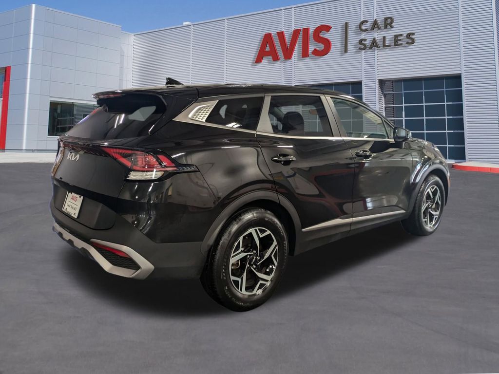 Thumbnail: 2024 Kia Sportage - 6