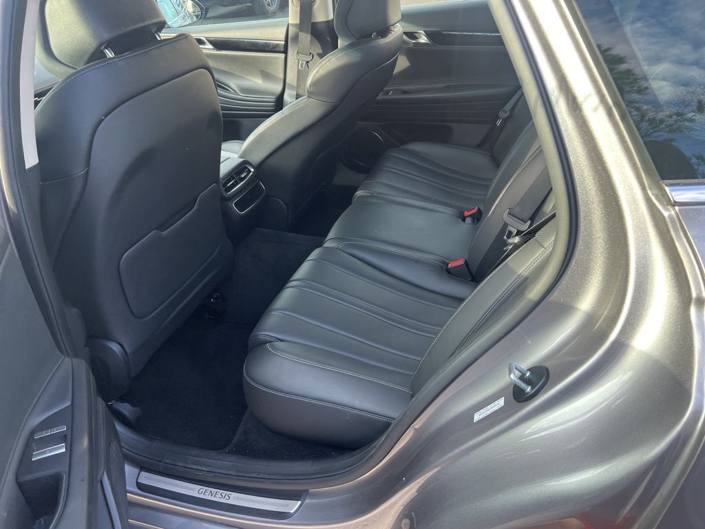 Thumbnail: 2023 Genesis G80 - 7