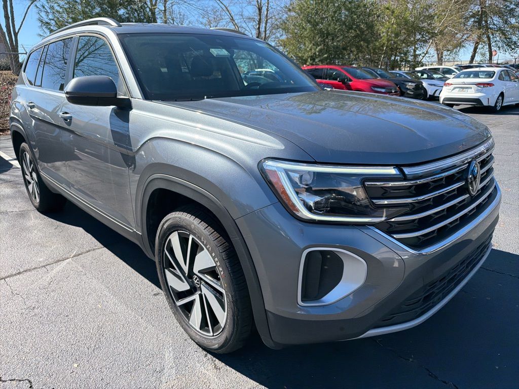 Thumbnail: 2025 Volkswagen Atlas - 3