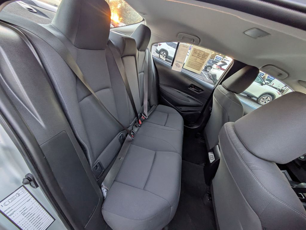 Thumbnail: 2025 Toyota Corolla - 26