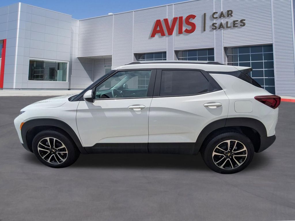 Thumbnail: 2025 Chevrolet TrailBlazer - 10