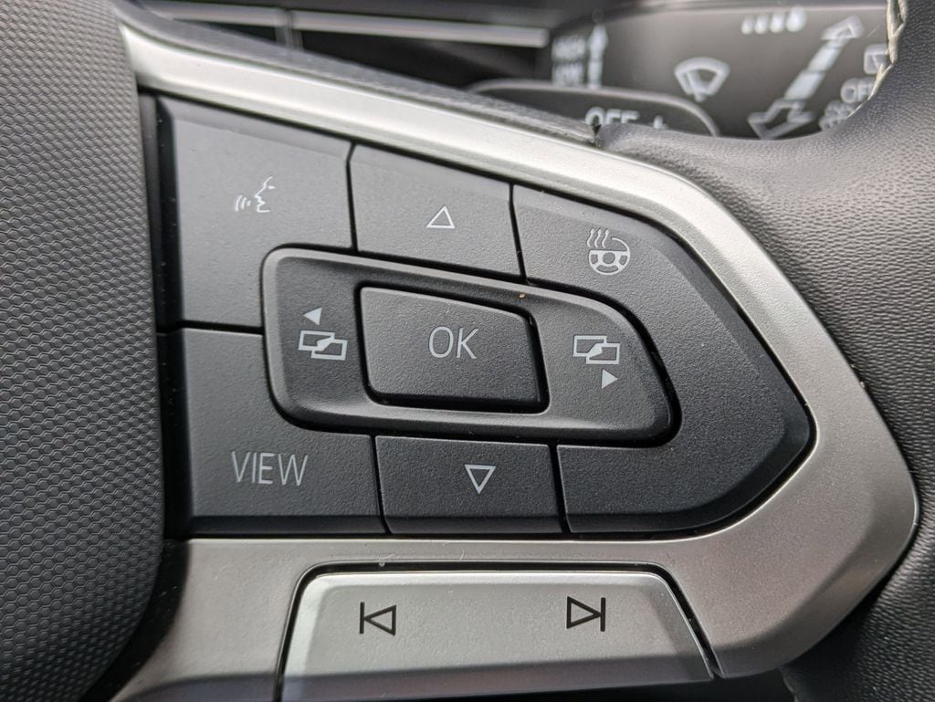 Thumbnail: 2025 Volkswagen Atlas - 17