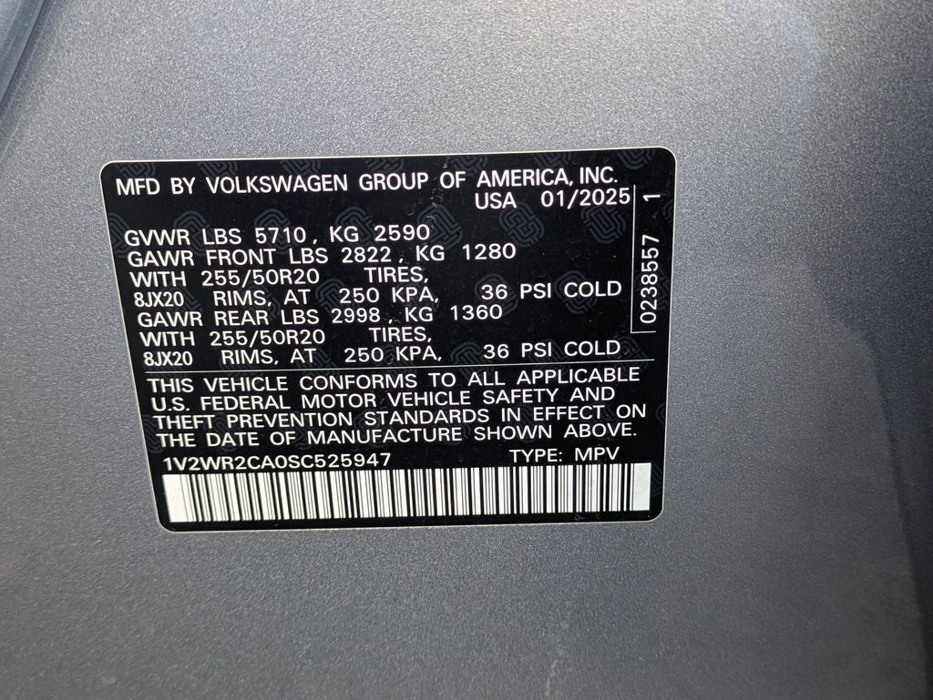 Thumbnail: 2025 Volkswagen Atlas - 32