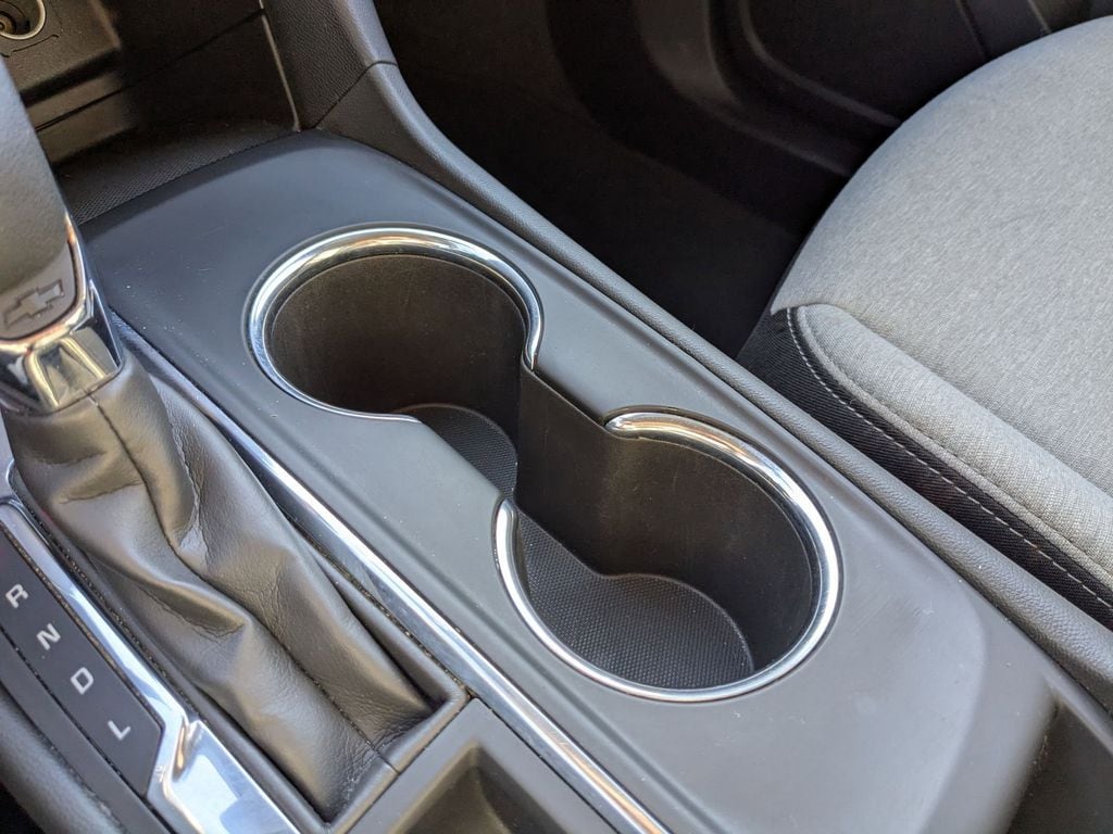 Thumbnail: 2023 Chevrolet Equinox - 22