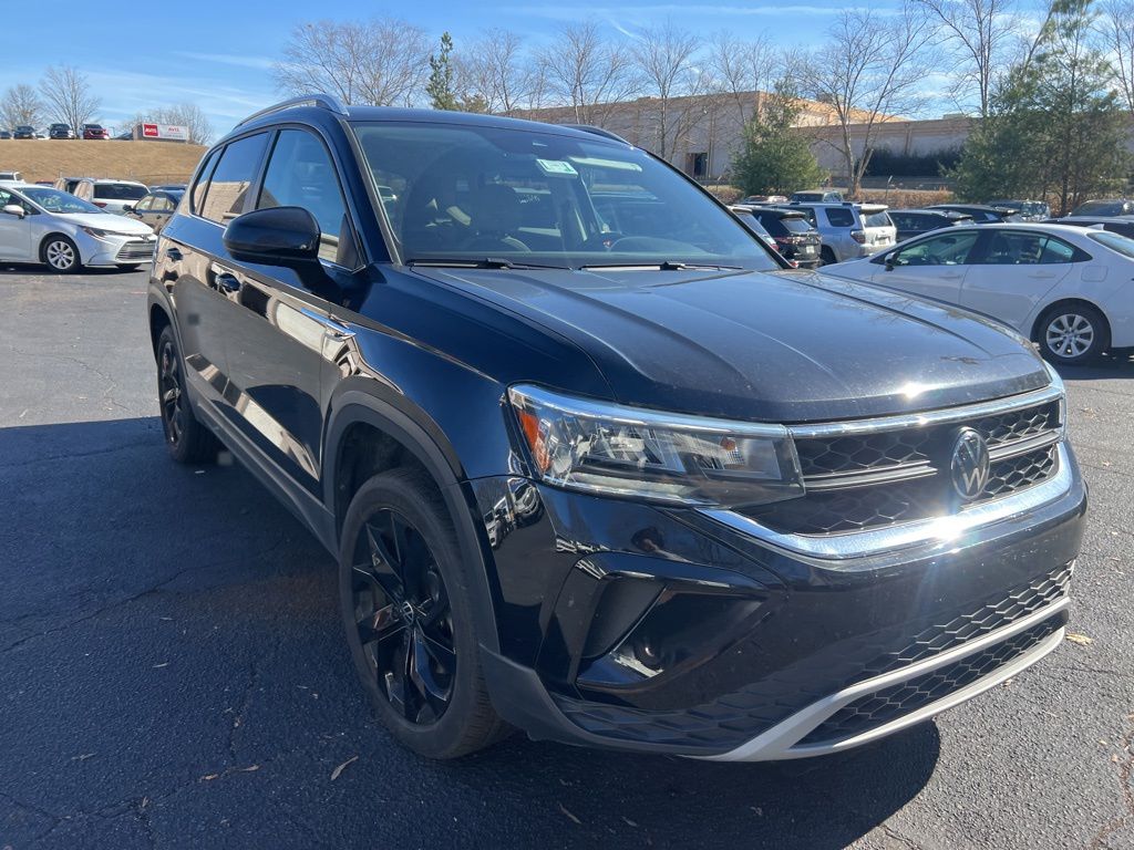 Thumbnail: 2024 Volkswagen Taos - 3