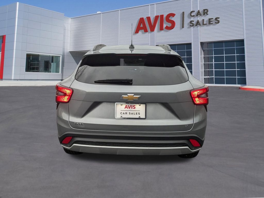 Thumbnail: 2025 Chevrolet Trax - 7