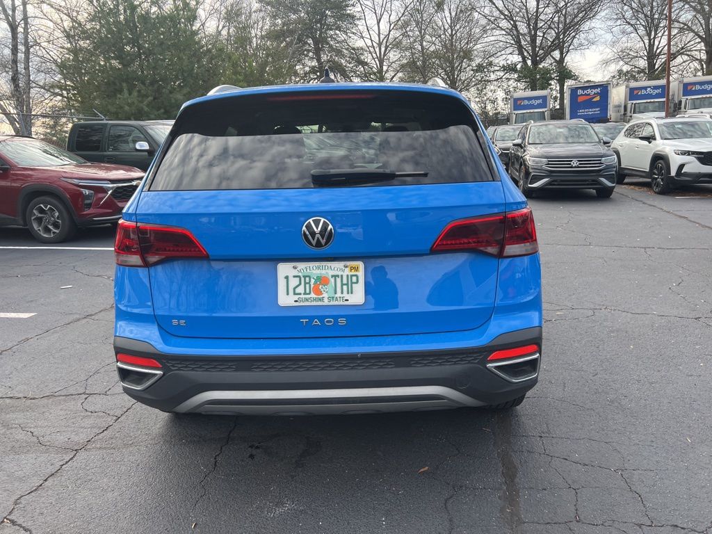 Thumbnail: 2024 Volkswagen Taos - 9
