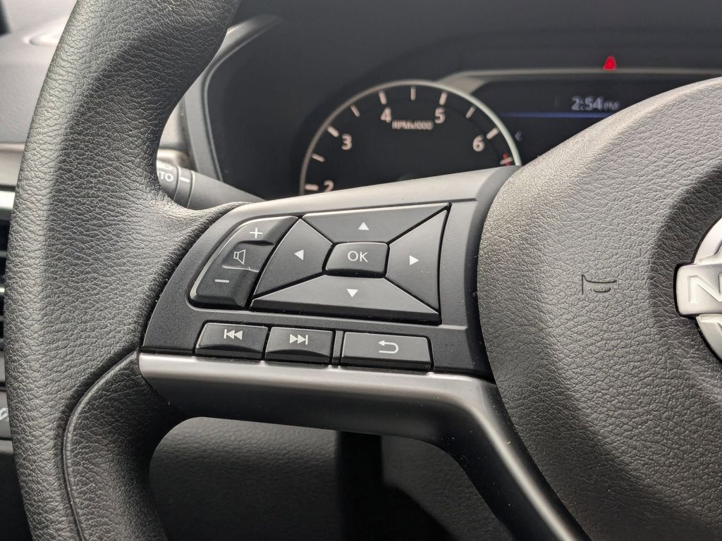 Thumbnail: 2024 Nissan Altima - 17